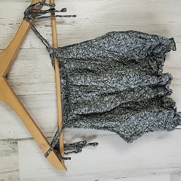 Brandy Melville green micro floral print crop top spaghetti straps One Size - Picture 2 of 5